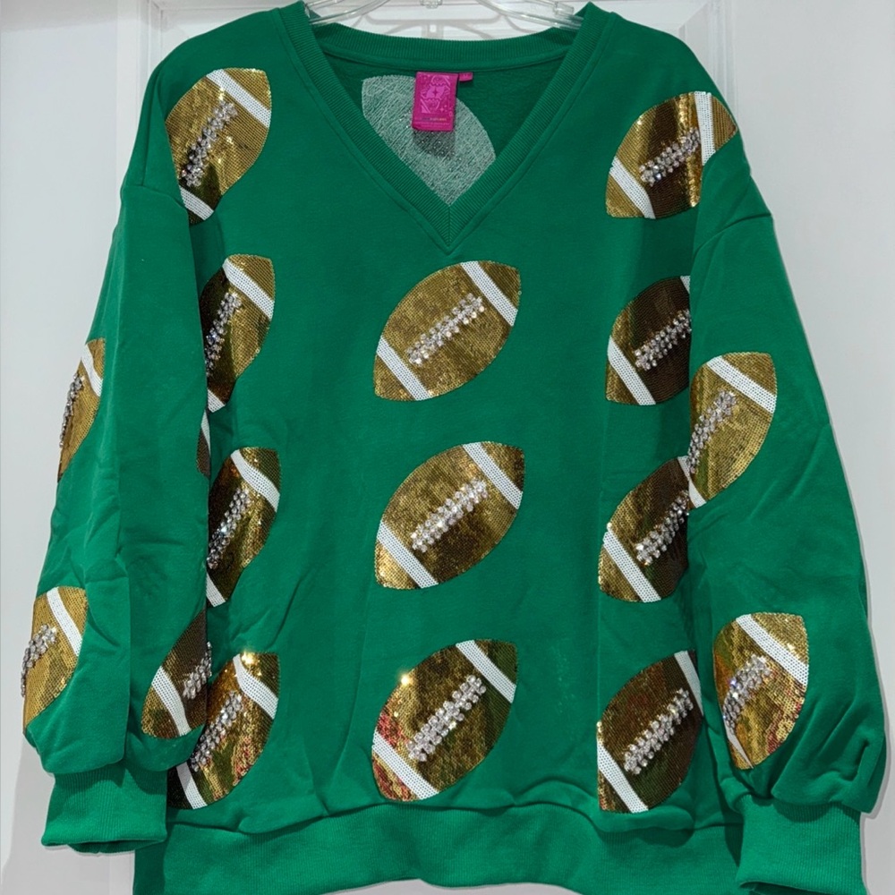 🏈NWOT Queen Of Sparkles M (Oversized) Sequined Football Sweatshirt